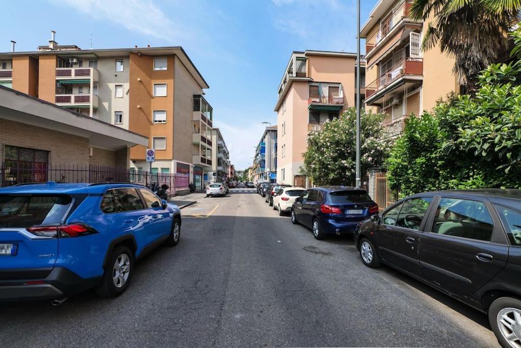 Primopiano - Astico Lägenhet Milano Exteriör bild