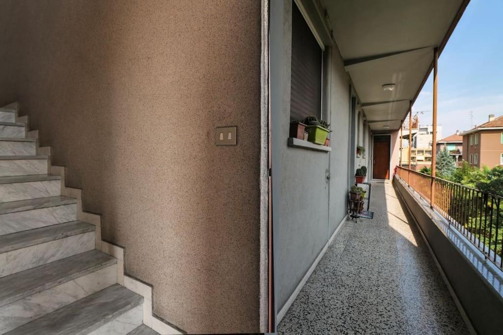 Primopiano - Astico Lägenhet Milano Exteriör bild